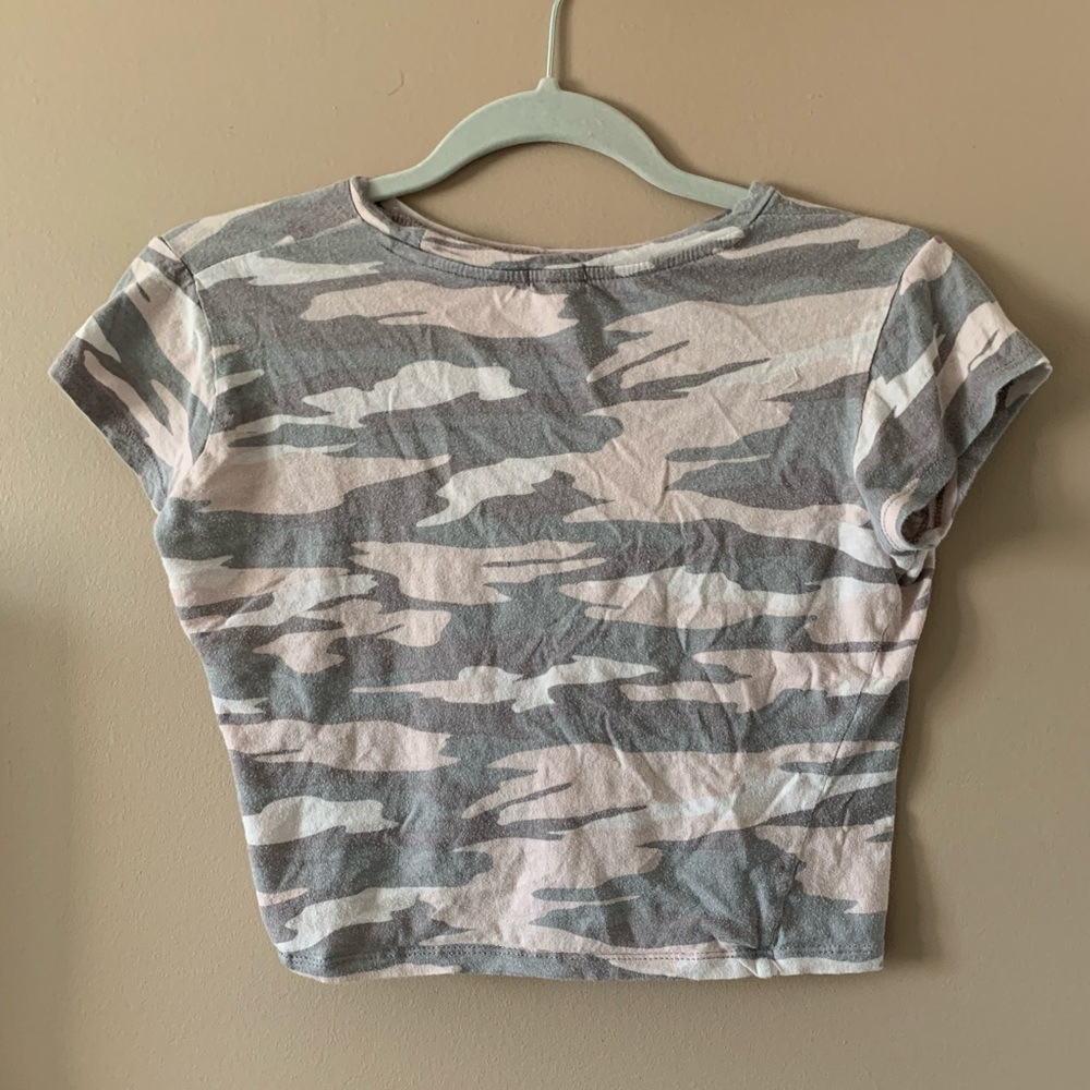 Garage camo crop top
